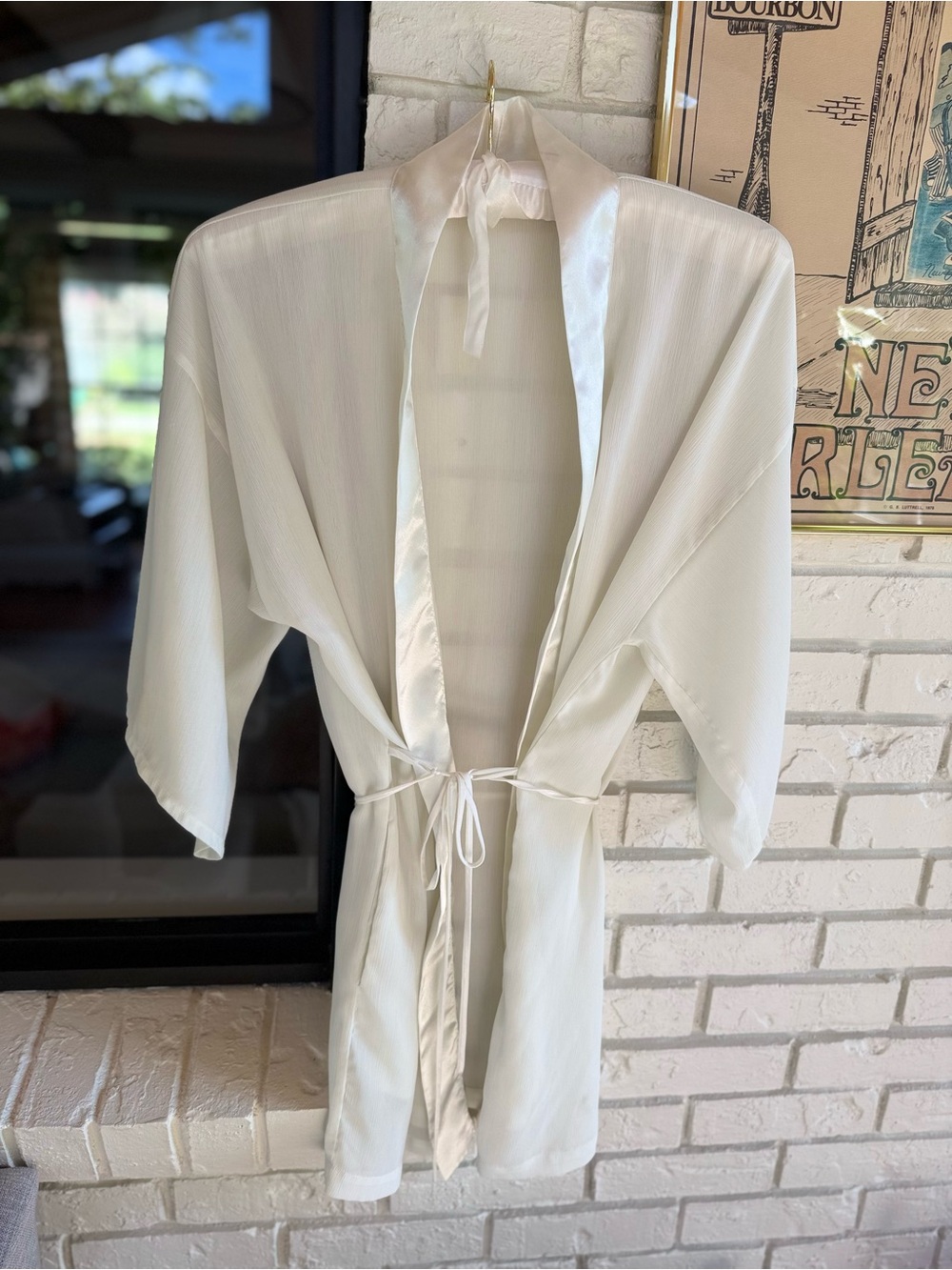 Victoria's Secret Ivory Satin-Trim Kimono Wrap